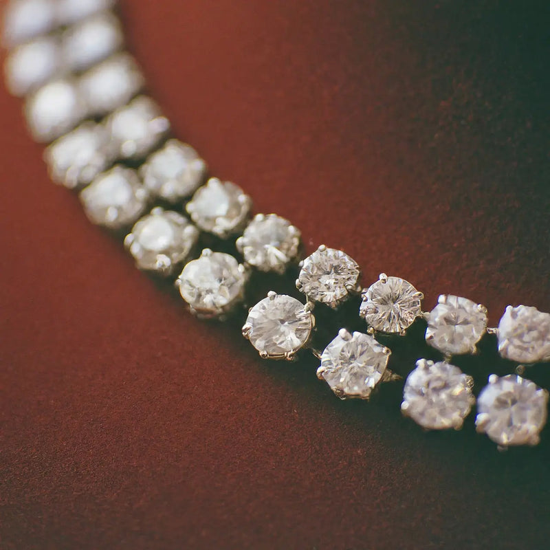 5 Tips for Maintaining the Sparkle of Your Diamond Necklace